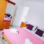 Apartment Bitinada